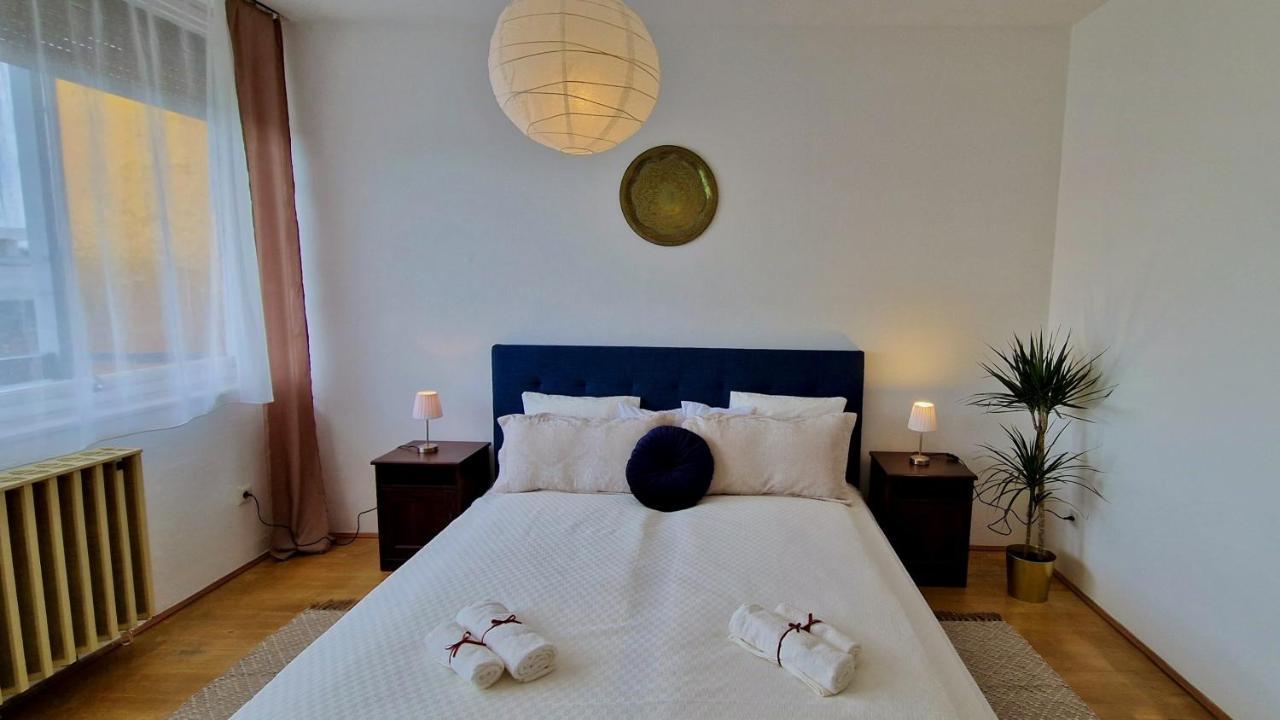 Ferienwohnung Nosztalgia Apartman Veszprém Exterior foto