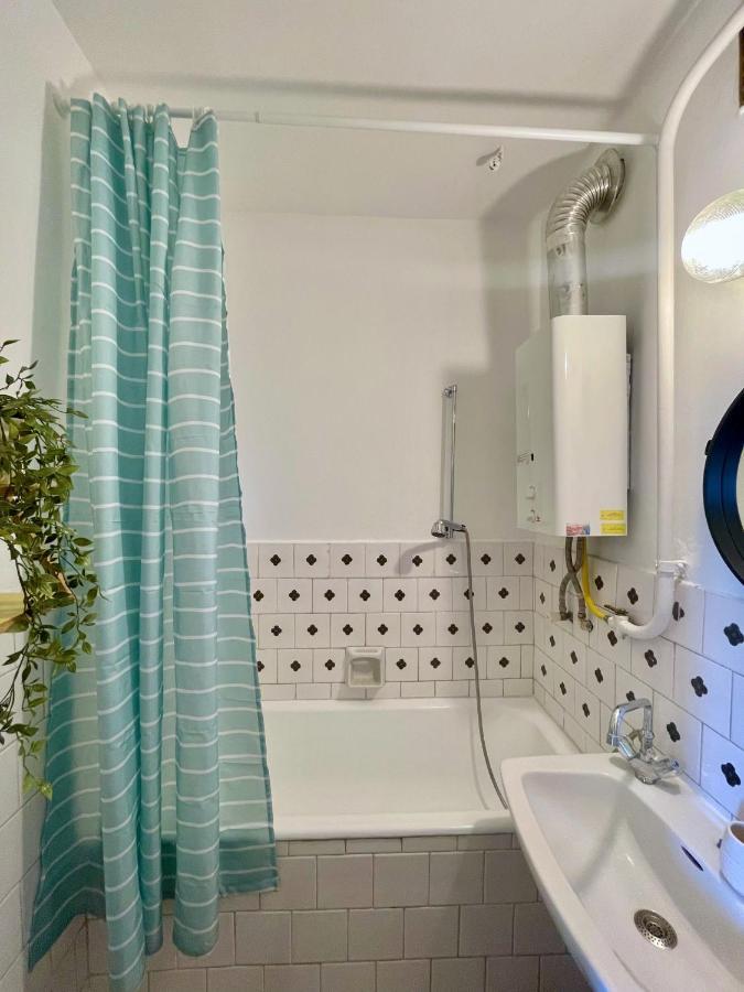 Ferienwohnung Nosztalgia Apartman Veszprém Exterior foto