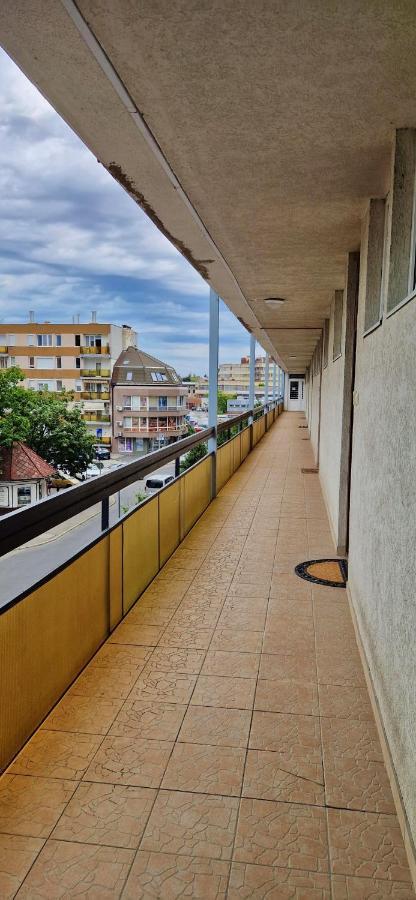 Ferienwohnung Nosztalgia Apartman Veszprém Exterior foto
